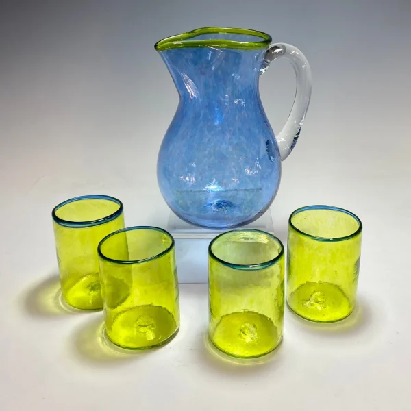 Classico Pitcher