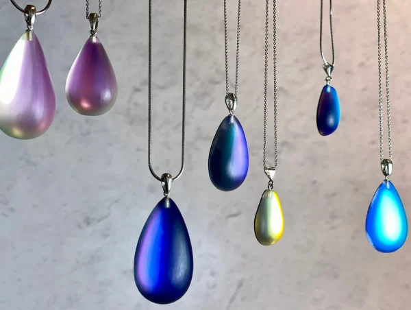 Dichroic Large Drop Pendant