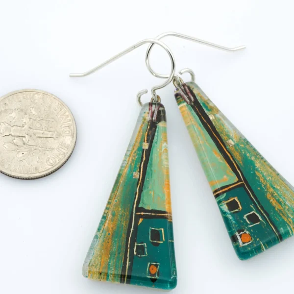 Grünhaus Triangle Earrings